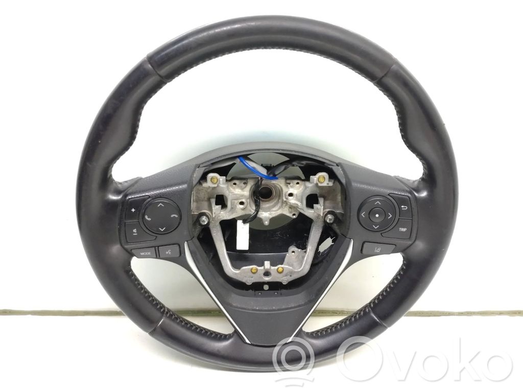 Toyota Auris E180 Steering wheel 