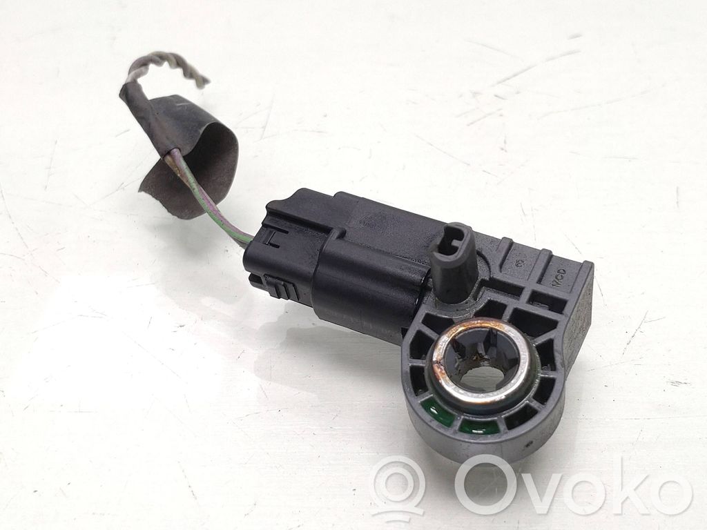 Volvo V40 Airbag deployment crash/impact sensor 