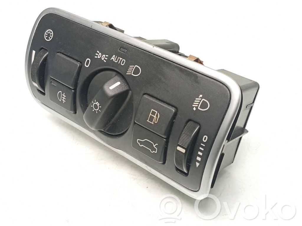 Volvo V60 Light switch 