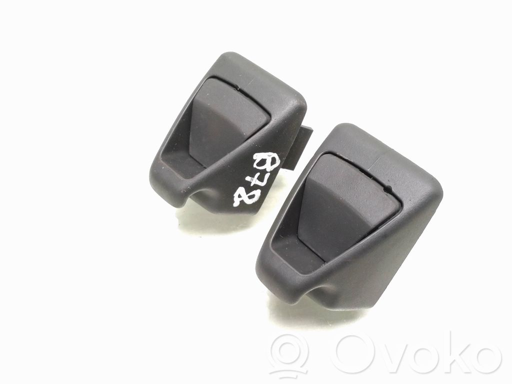 Volvo V40 Sun visor clip/hook/bracket 