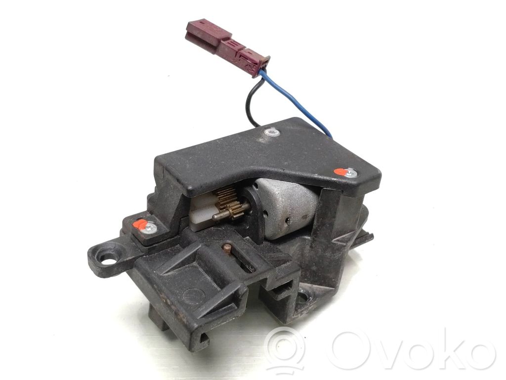 BMW 5 E60 E61 Curtain motor 