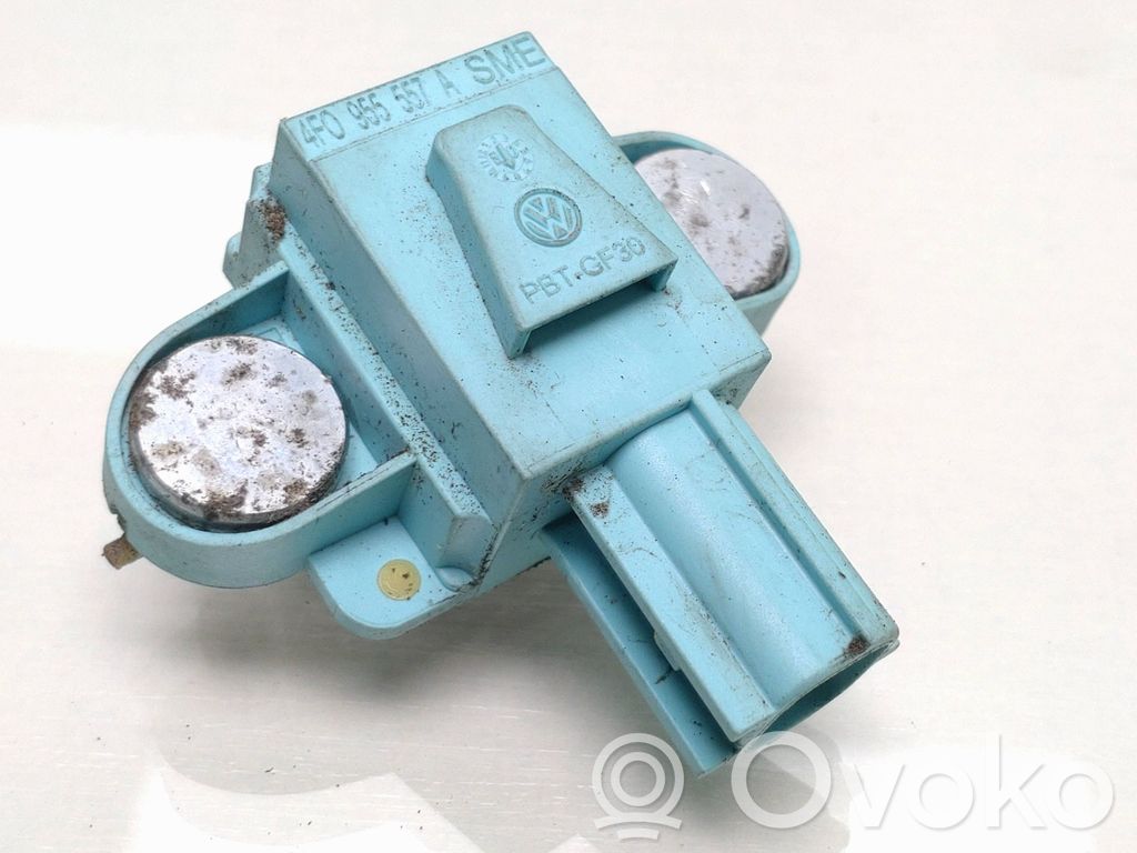 Audi A6 S6 C6 4F Airbag deployment crash/impact sensor 