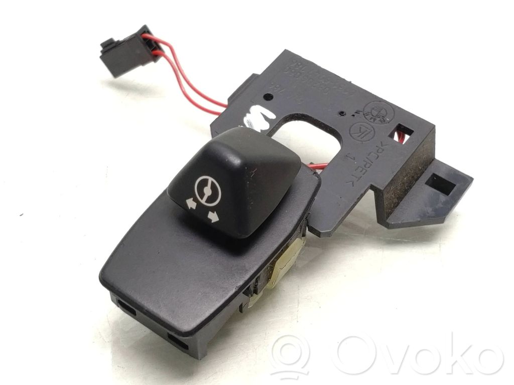 BMW 5 E60 E61 Steering wheel adjustment switch 