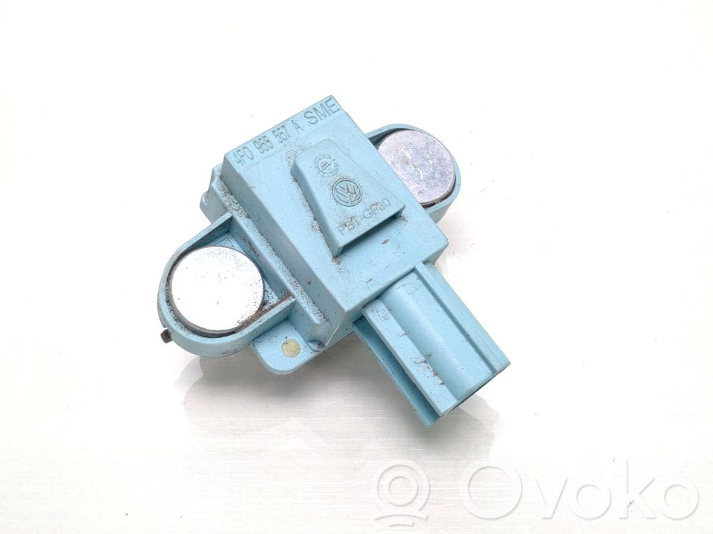 Audi A6 S6 C6 4F Airbag deployment crash/impact sensor 