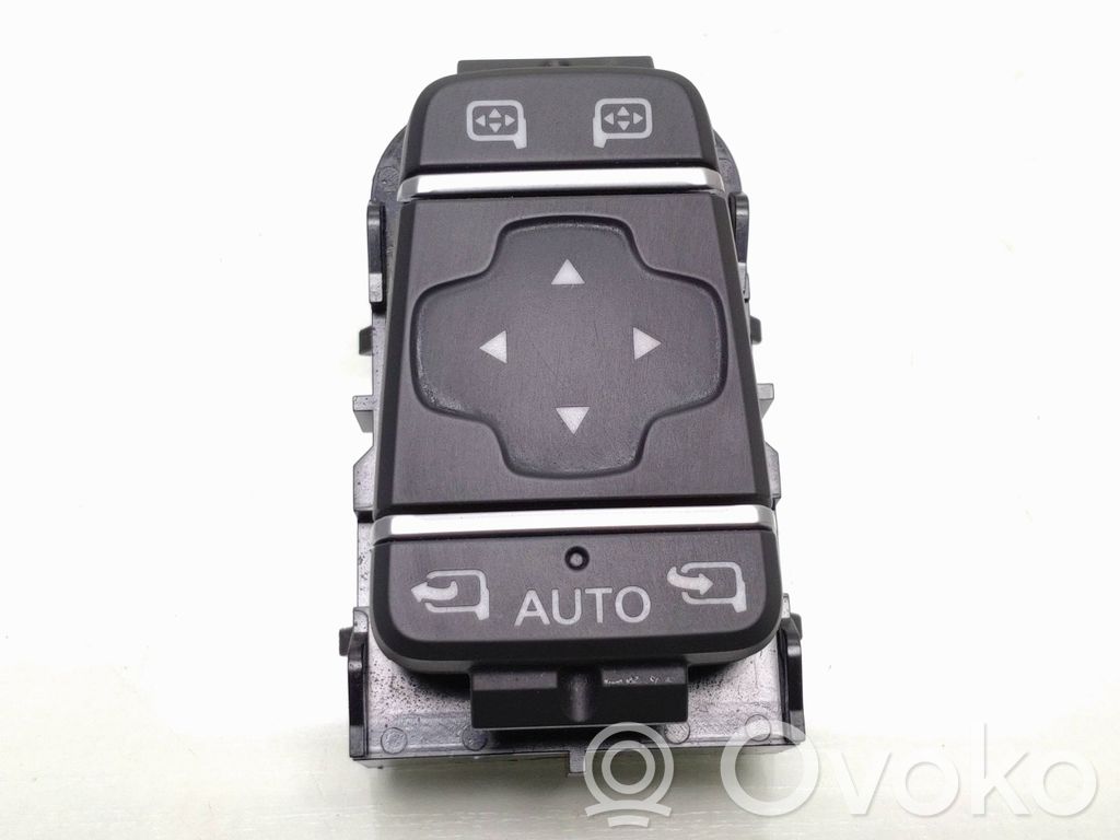 Renault Zoe Wing mirror switch 