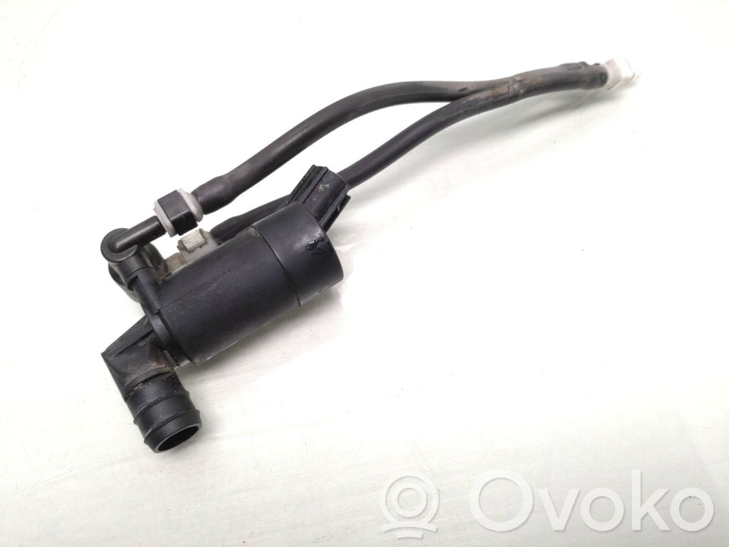 Ford Focus Windscreen/windshield washer pump 
