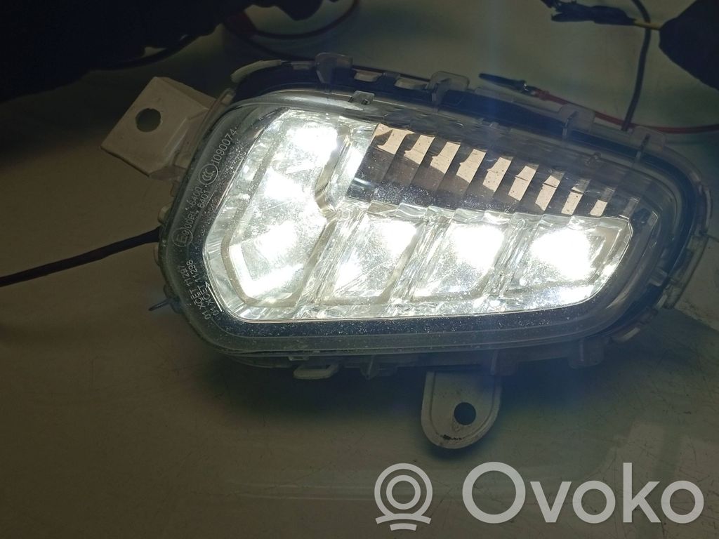 Volvo V40 Proiector lumini zi LED 