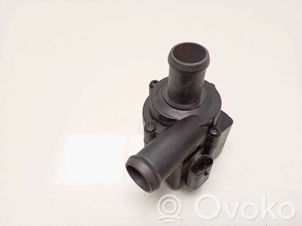Audi A5 8T 8F Cirkuliacinis el. siurbliukas 