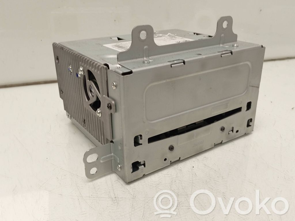Panel / Radioodtwarzacz CD/DVD/GPS   22976602,7310500000000X,495026044,131333825