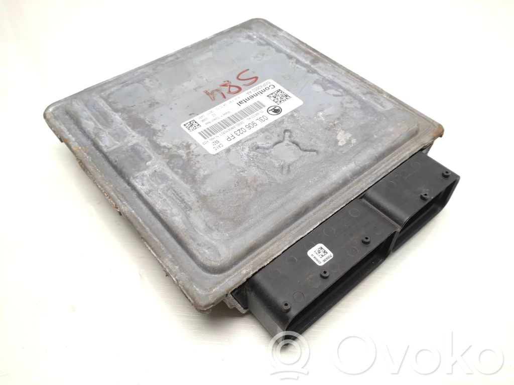 Skoda Octavia Mk2 (1Z) Engine control unit/module 
