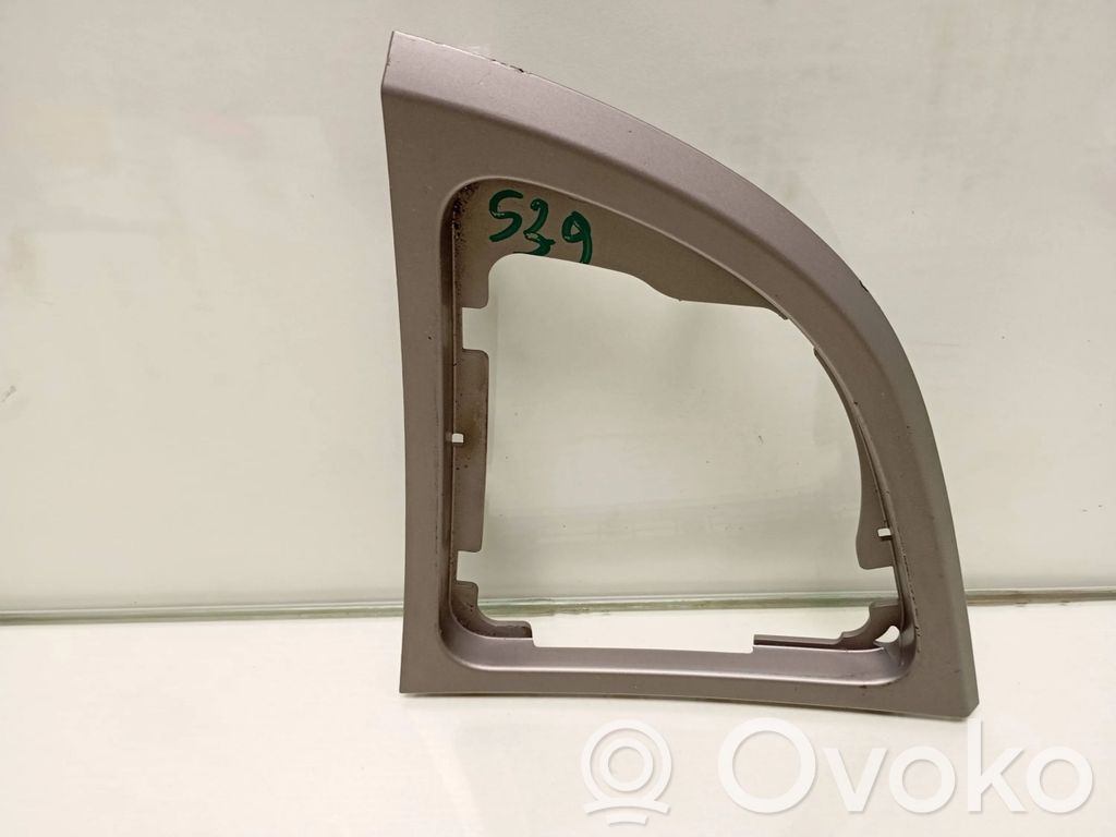 Mini One - Cooper Clubman R55 Gear shifter surround trim plastic 
