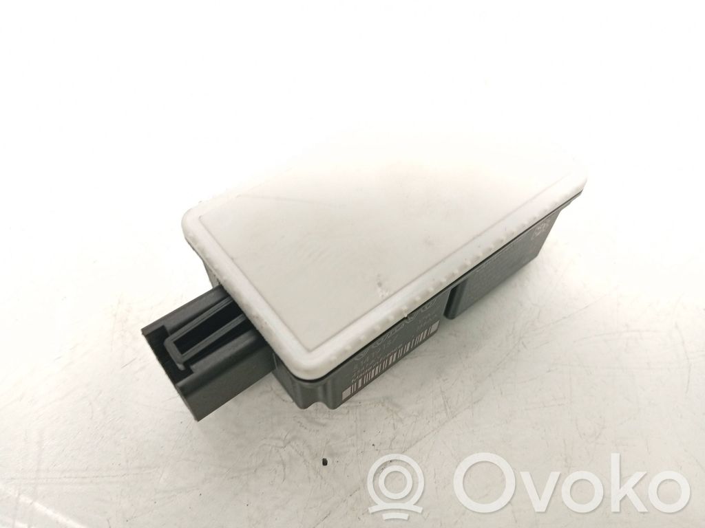 Volvo V40 Door central lock control unit/module 