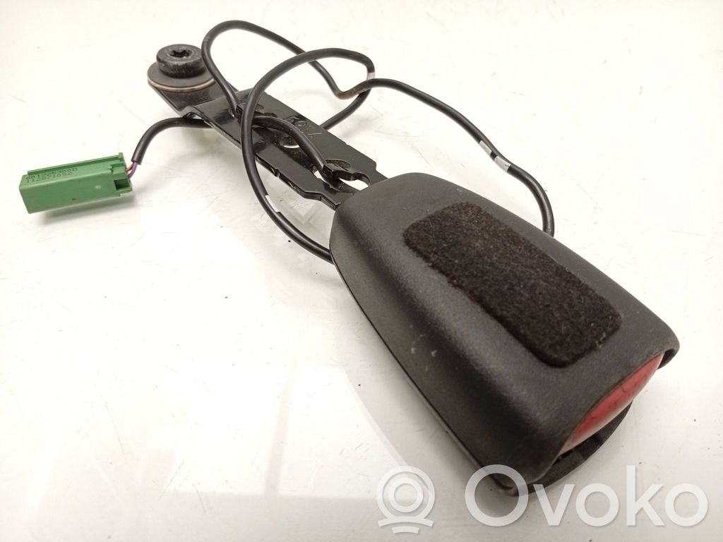 Volvo XC70 Front seatbelt buckle 