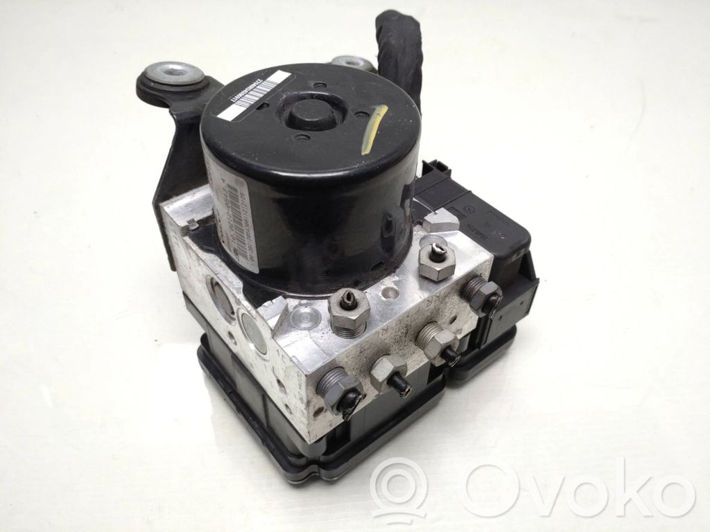 Volvo V60 ABS bloks 