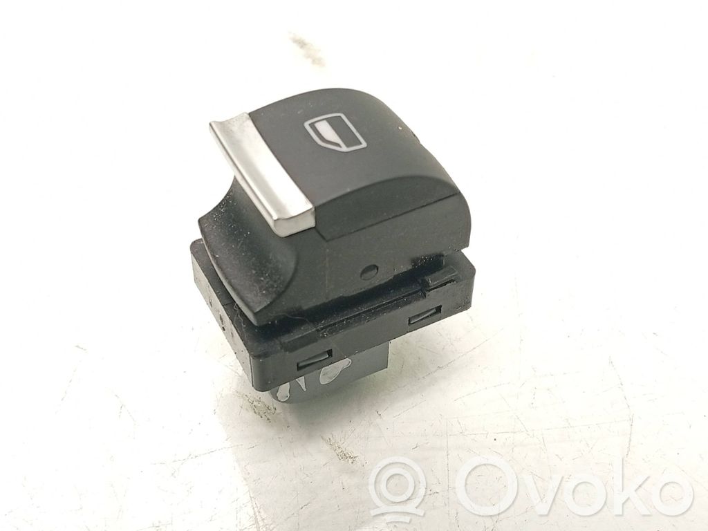 Audi A3 S3 8P Electric window control switch 