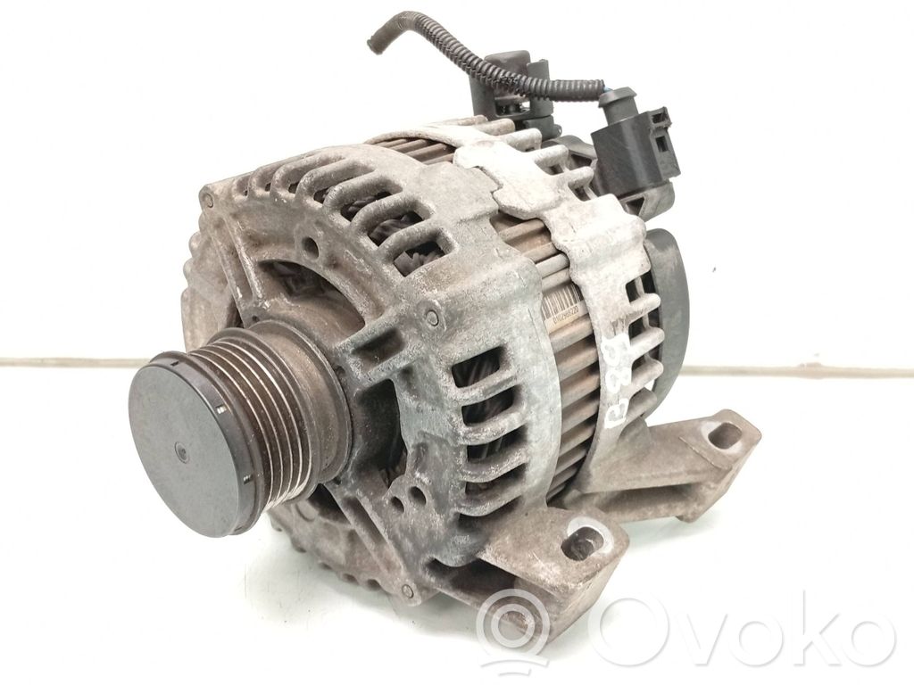 Volvo V70 Ģenerators 