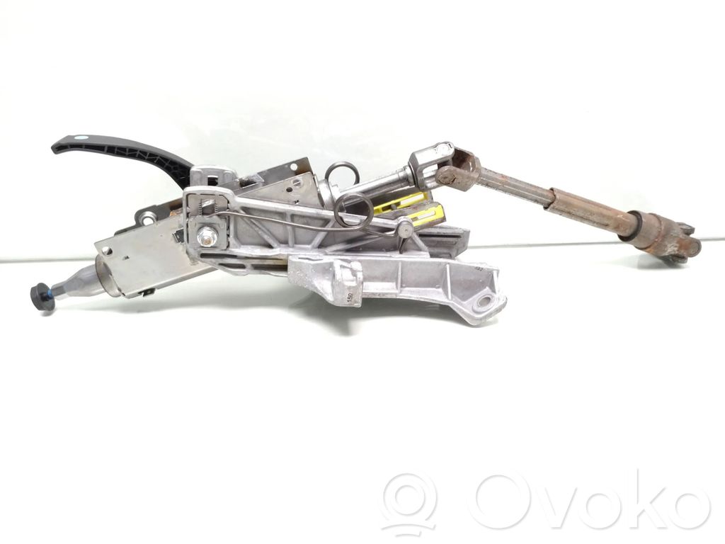 Ford Focus Steering wheel axle 