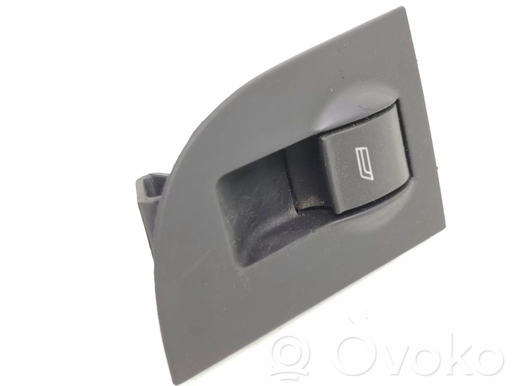 Audi A6 S6 C5 4B Electric window control switch 