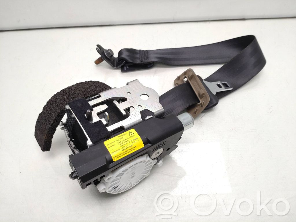 Volvo S60 Cinturón trasero 