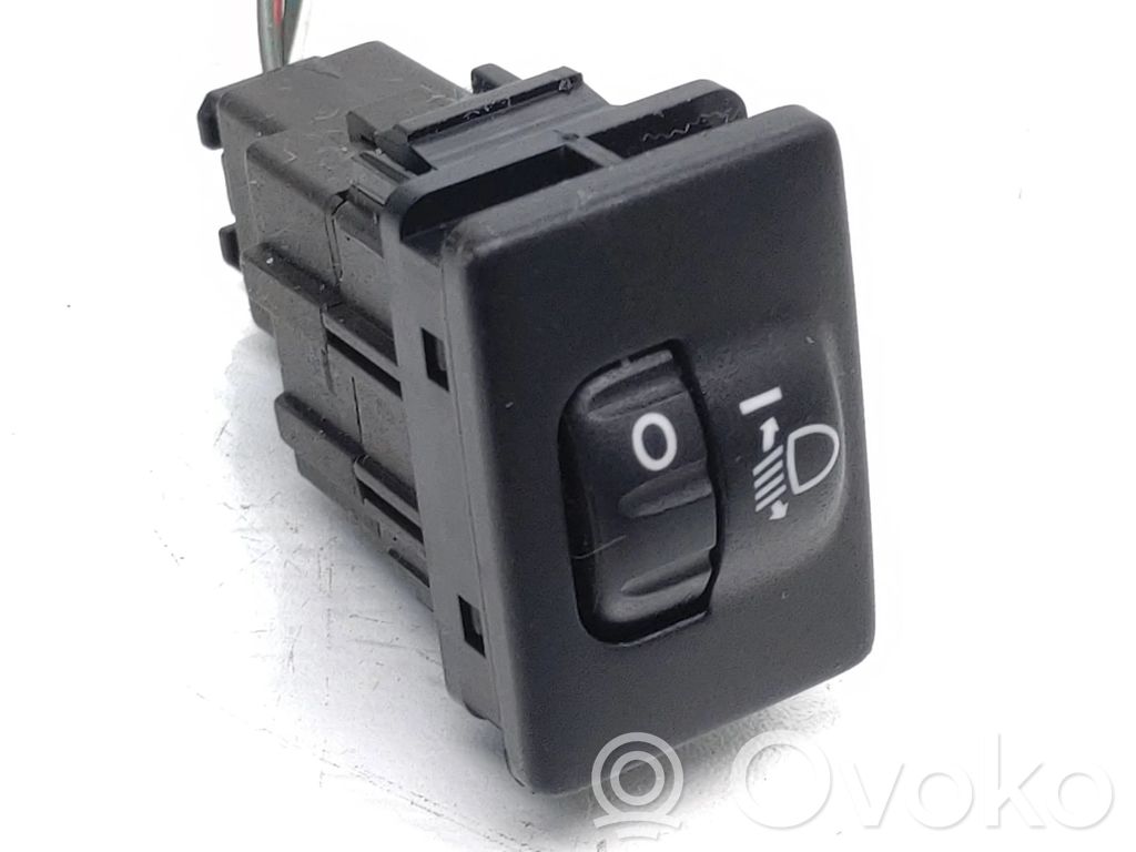Toyota Auris E180 Interruptor de control de altura del faro delantero 