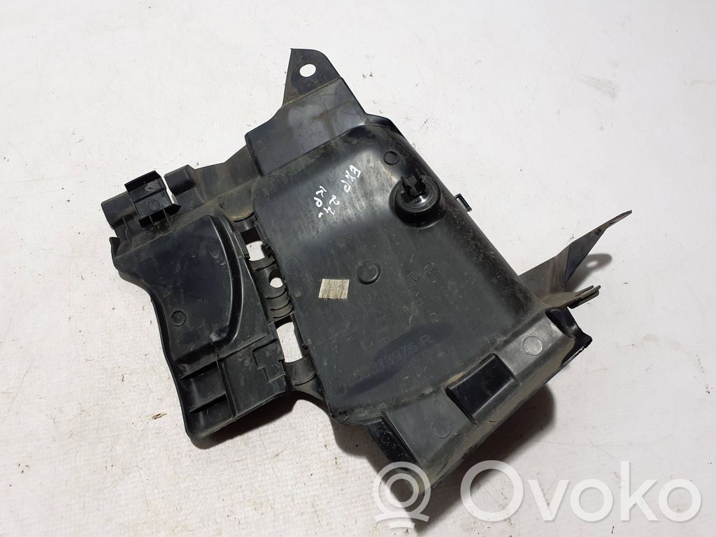 Osłona dolna silnika   638313975R