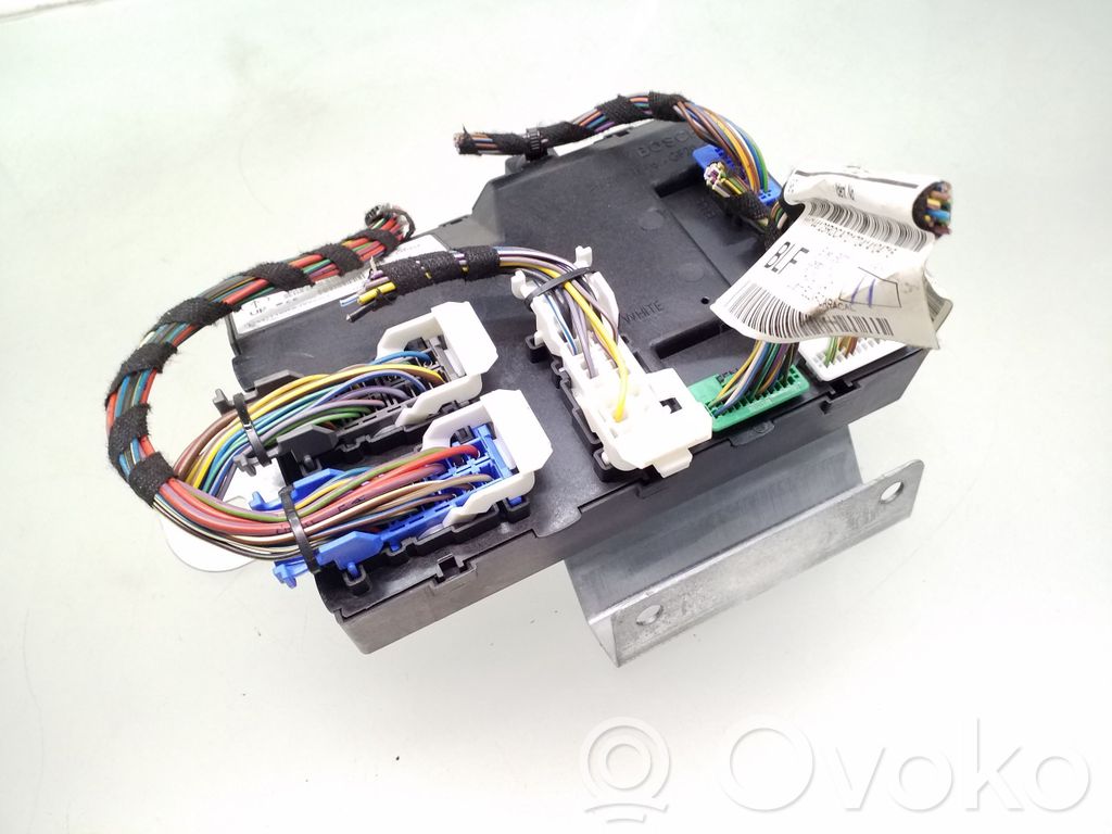Ford Fiesta Comfort/convenience module 