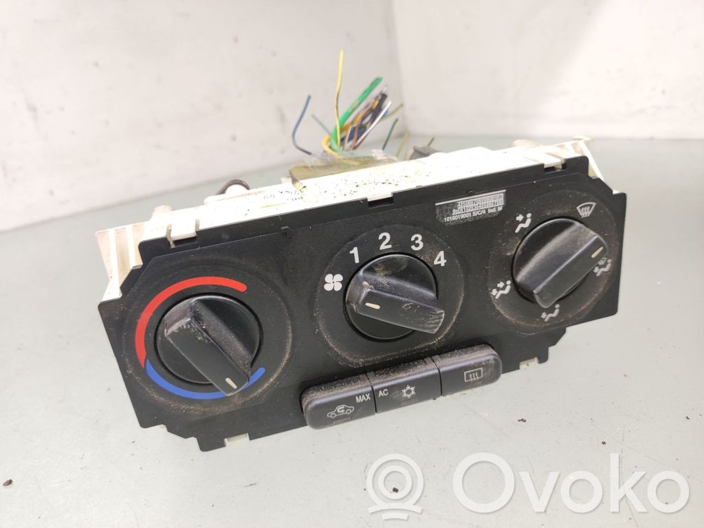 Opel Astra G Climate control unit 