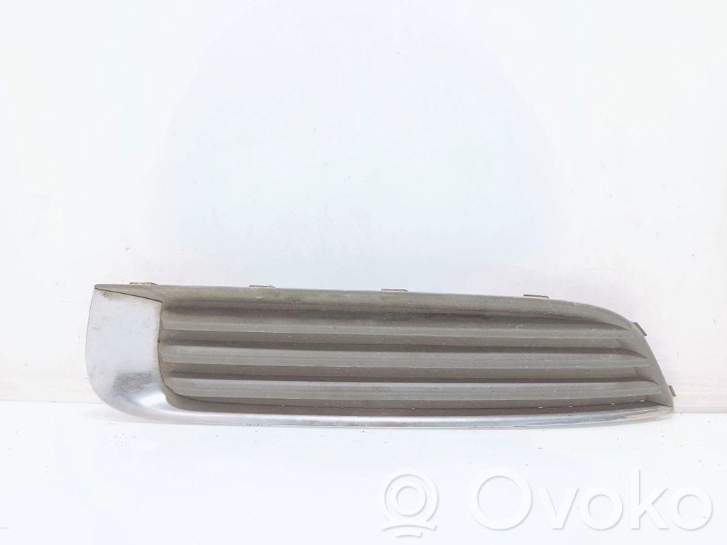 Opel Insignia A Front bumper lower grill 