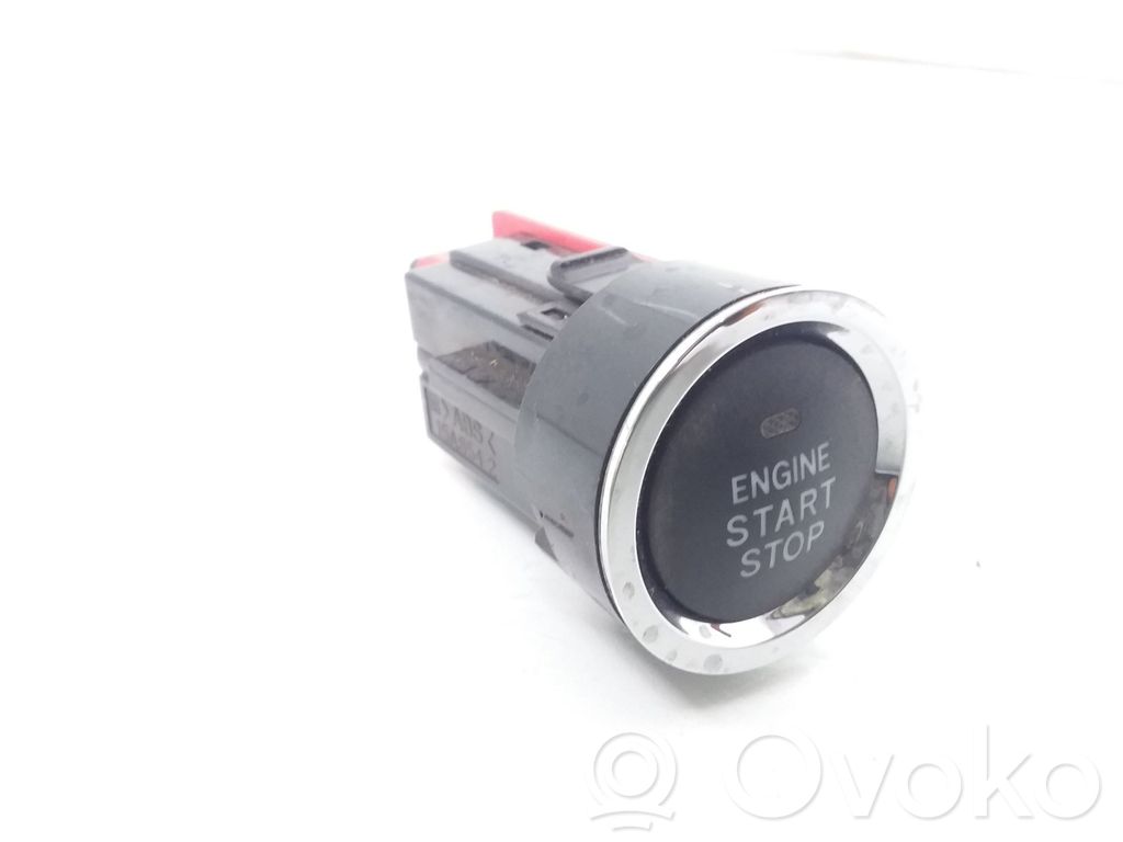 Toyota RAV 4 (XA30) Engine start stop button switch 