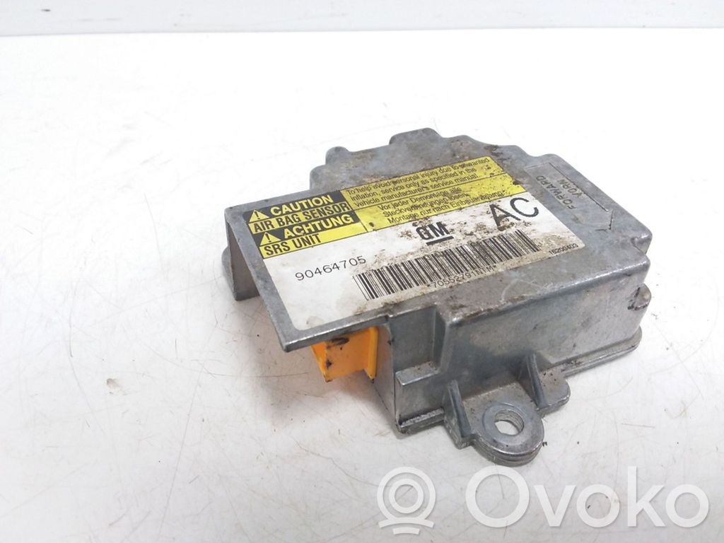 Opel Vectra B Airbag control unit/module 