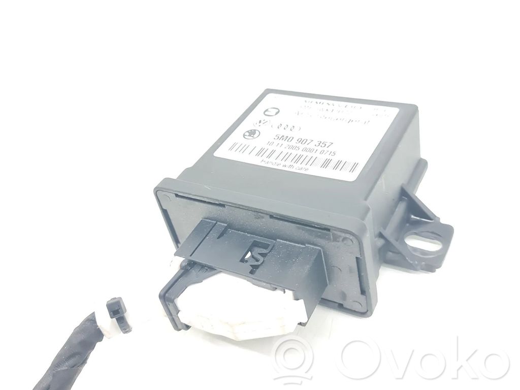Volkswagen PASSAT B6 Light module LCM 