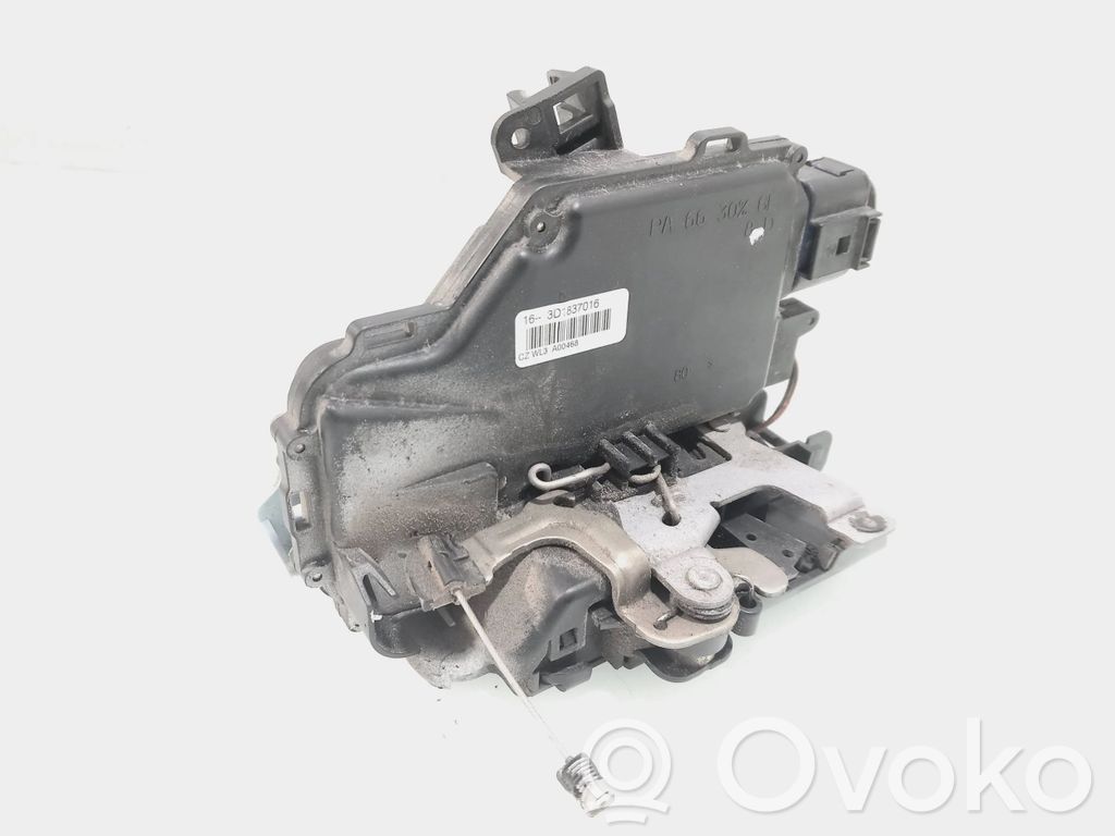 Skoda Octavia Mk2 (1Z) Front door lock 