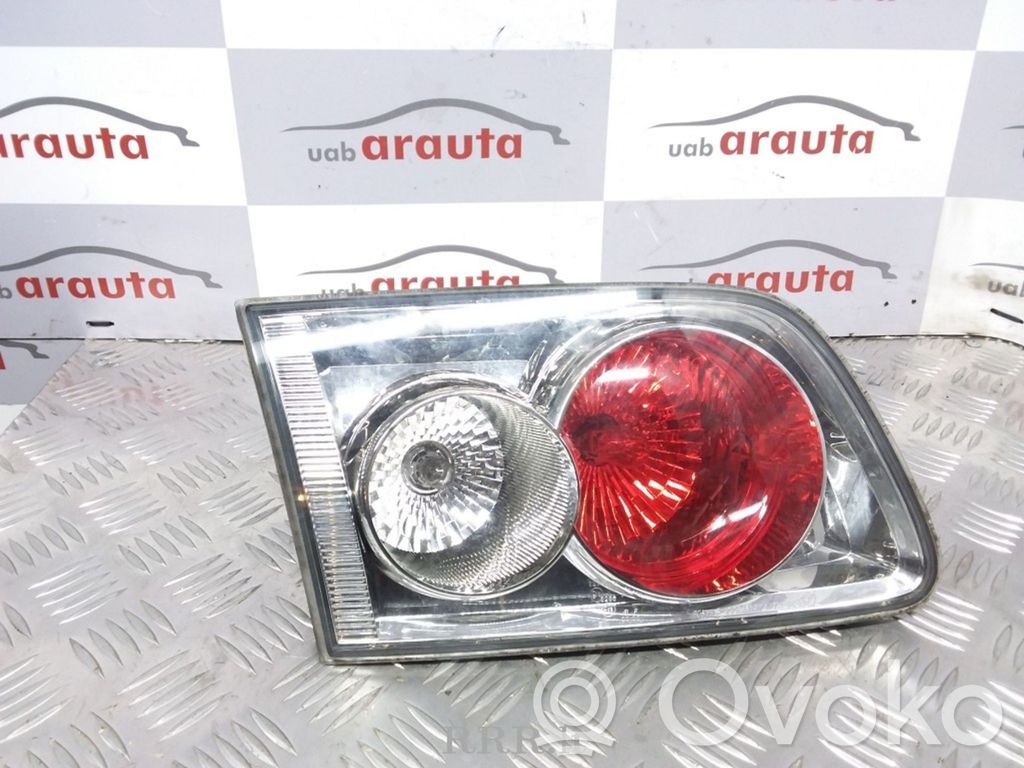 Mazda 6 Aizmugurējais lukturis pārsegā 