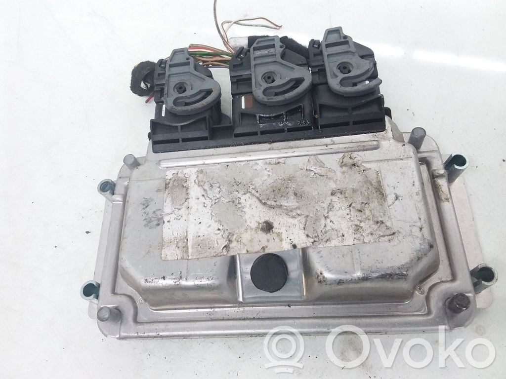 AC 428 Engine control unit/module 