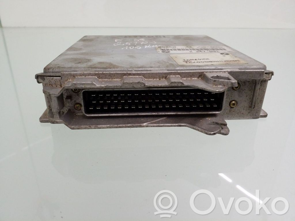BMW 5 E39 Engine control unit/module 