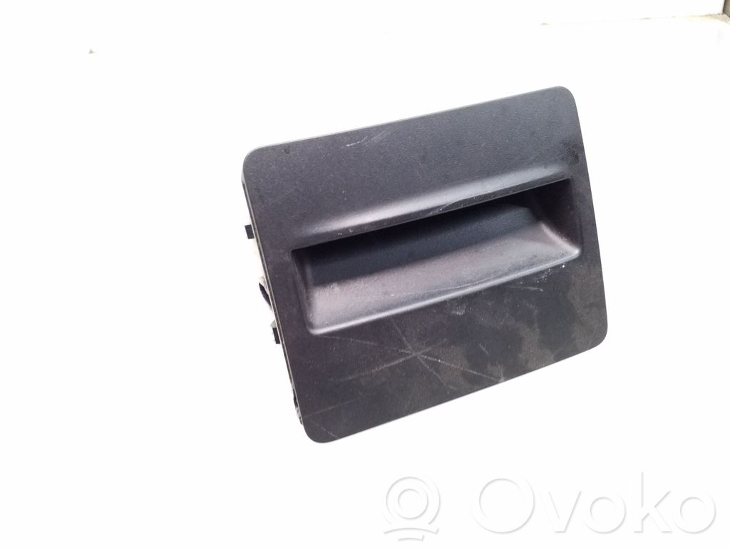 Skoda Octavia Mk3 (5E) Ashtray (rear) 