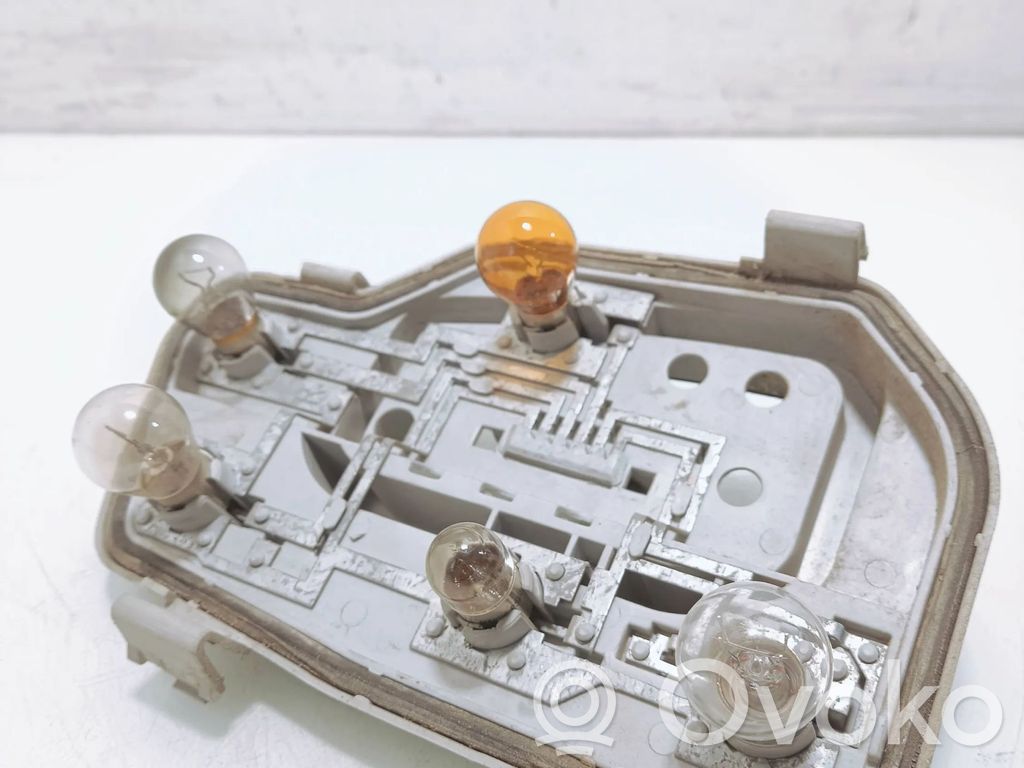 Volkswagen Polo Tail light bulb cover holder 