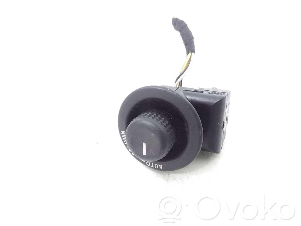 Jaguar S-Type Wing mirror switch 