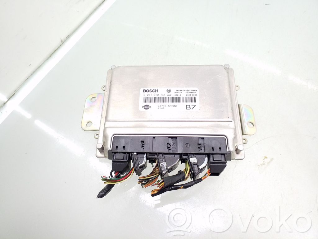 Nissan Almera N16 Engine control unit/module 
