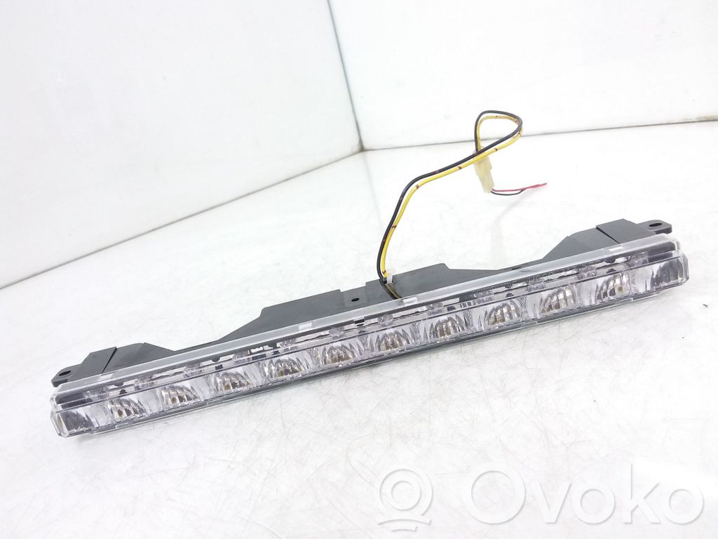 Subaru Forester SH Third/center stoplight 