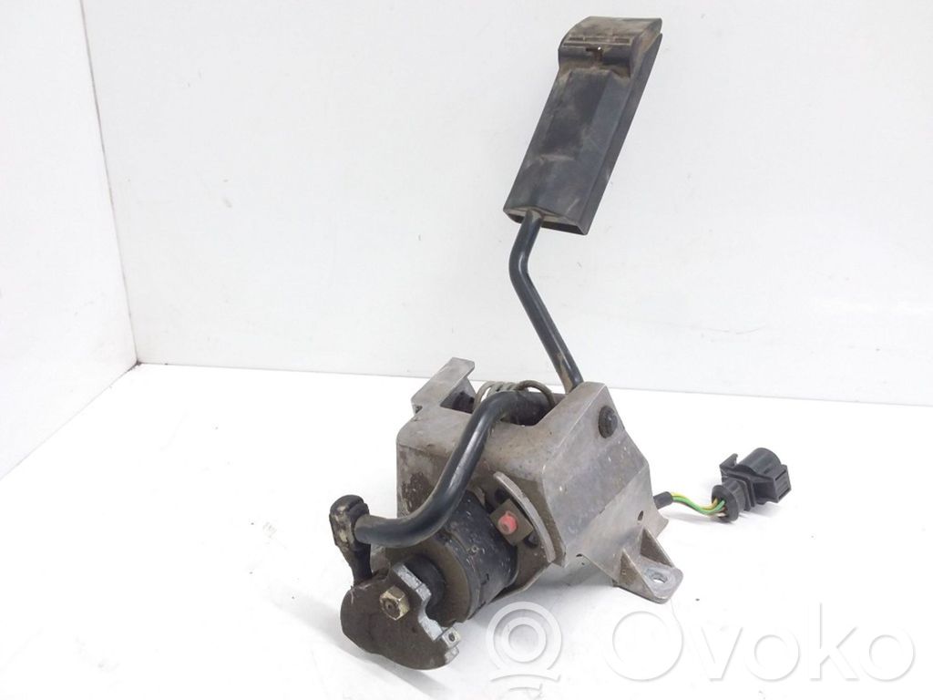 Audi A6 S6 C4 4A Accelerator throttle pedal 