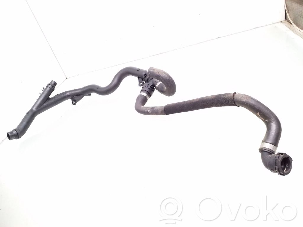 BMW X3 E83 Engine coolant pipe/hose 