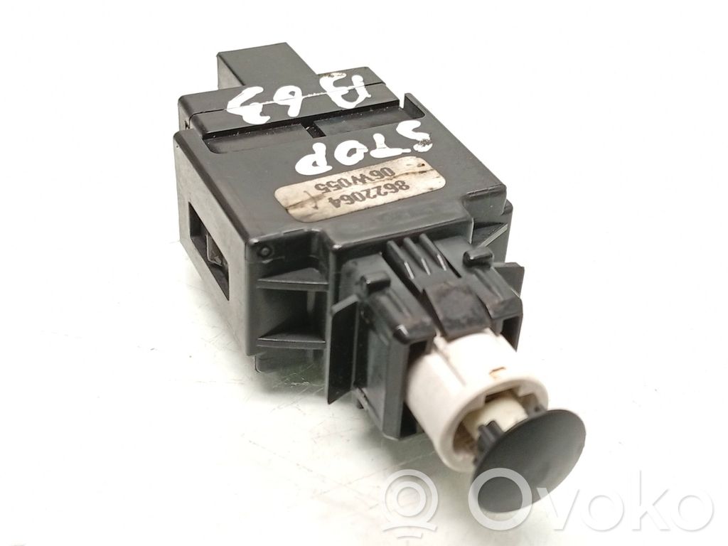Volvo XC70 Brake pedal sensor switch 