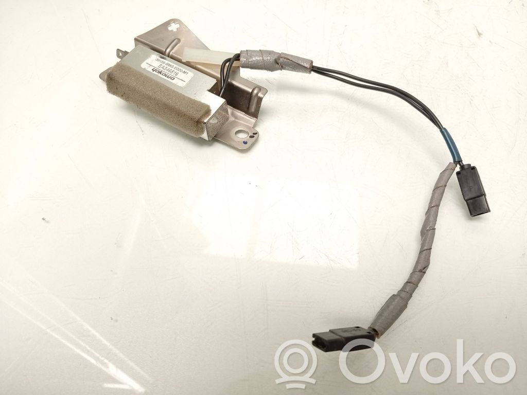 Honda Civic Pystyantennivahvistin 