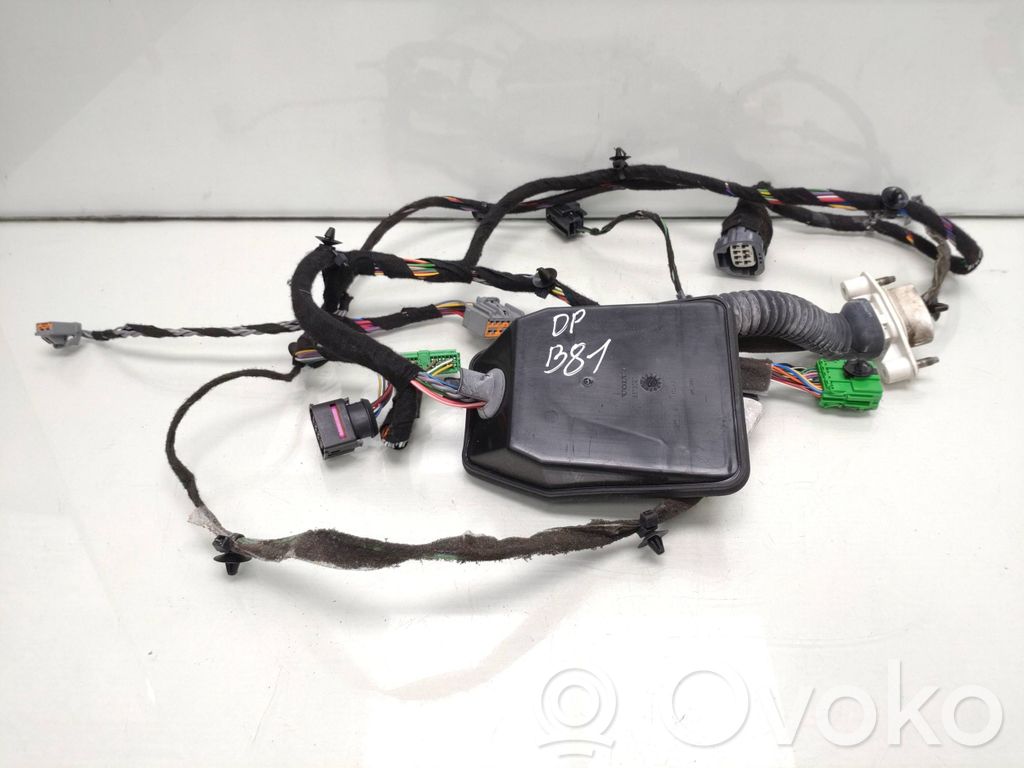 Volvo XC90 Cableado de puerta delantera 