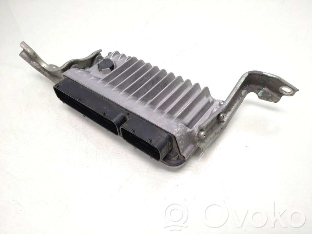 Toyota Auris E180 Engine control unit/module 