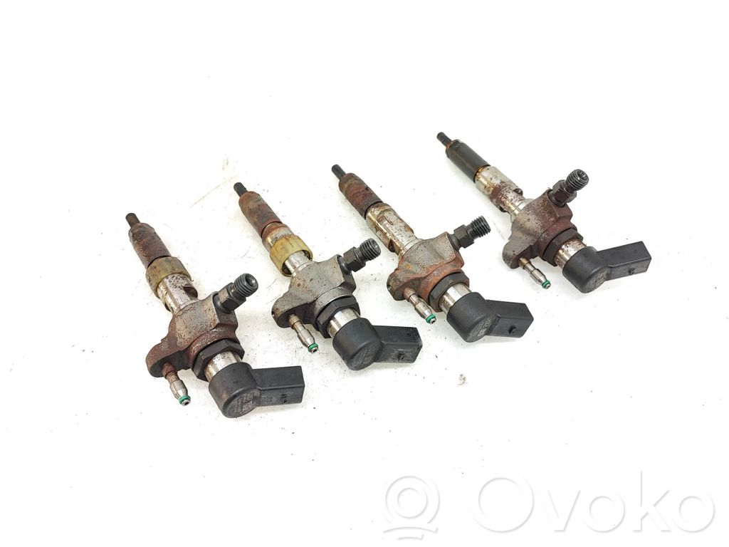 Volvo V40 Sprauslu komplekts 