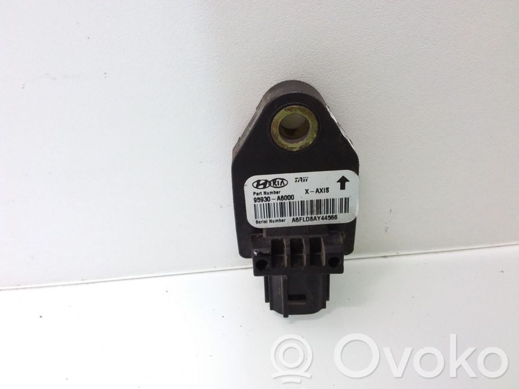 Hyundai i30 Airbagsensor Crashsensor Drucksensor 