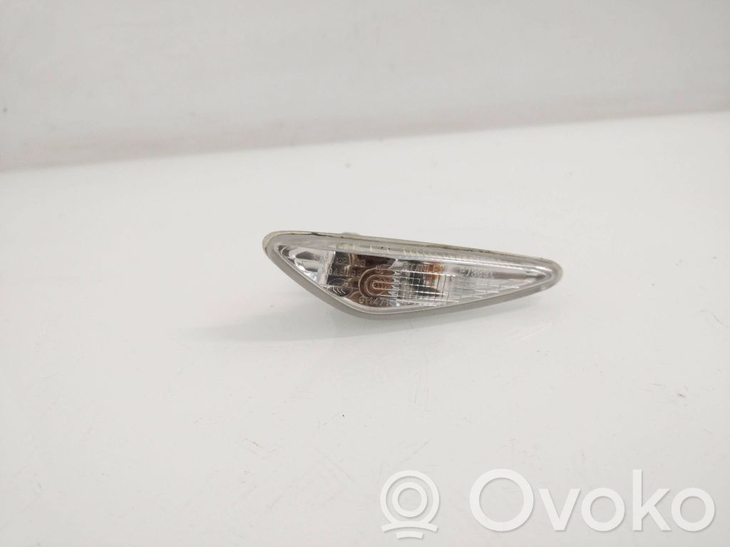 Mazda 6 Front fender indicator light 