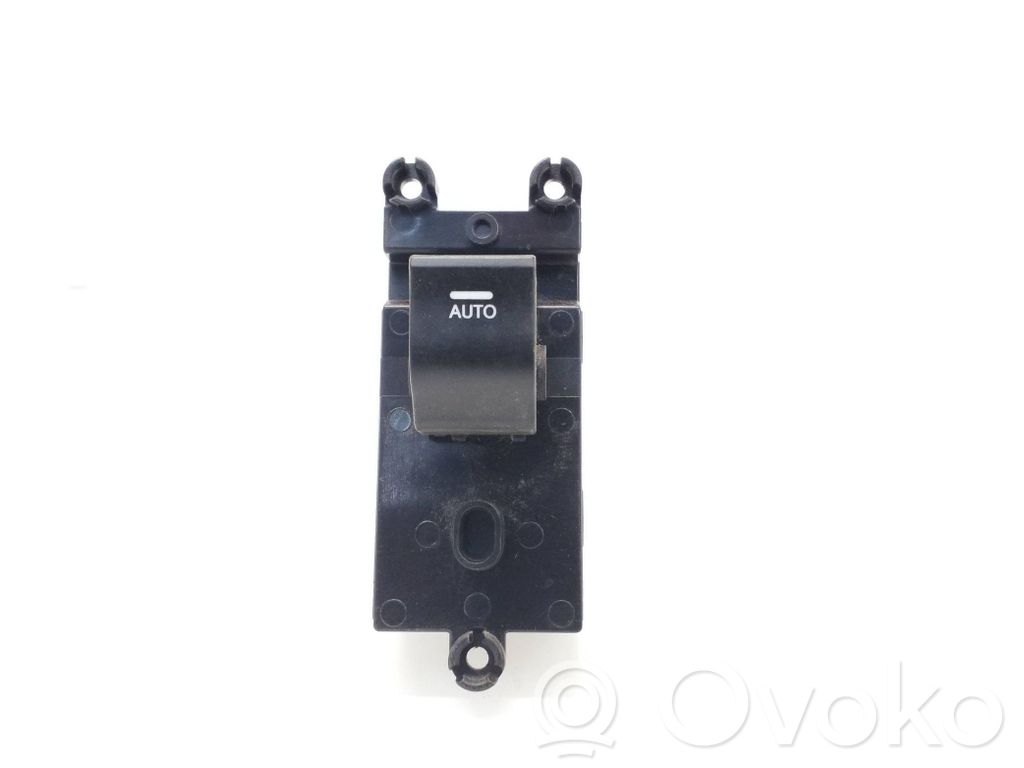 Hyundai i40 Electric window control switch 